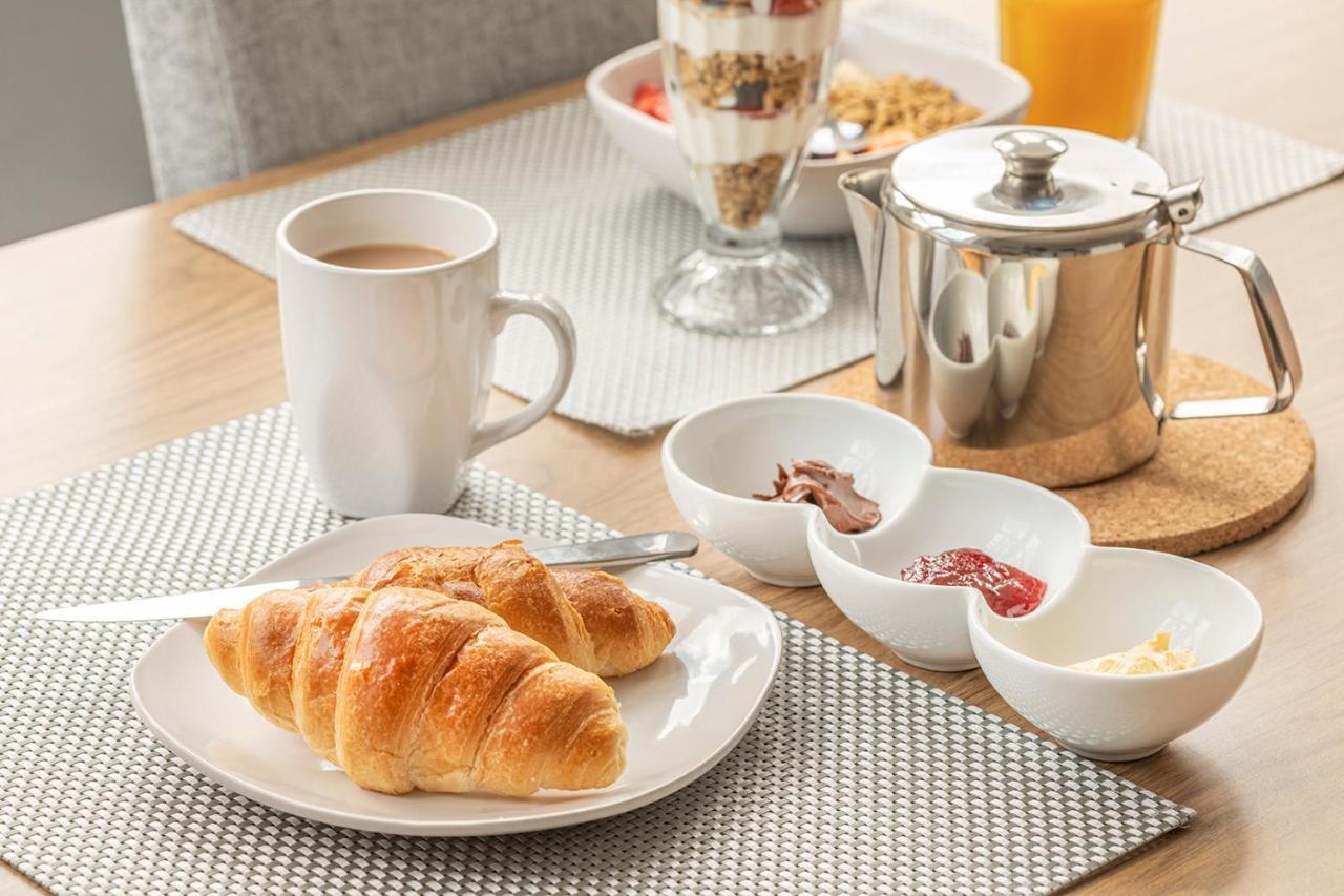 The Sleep-Inn Hare B&B 헌베이 외부 사진