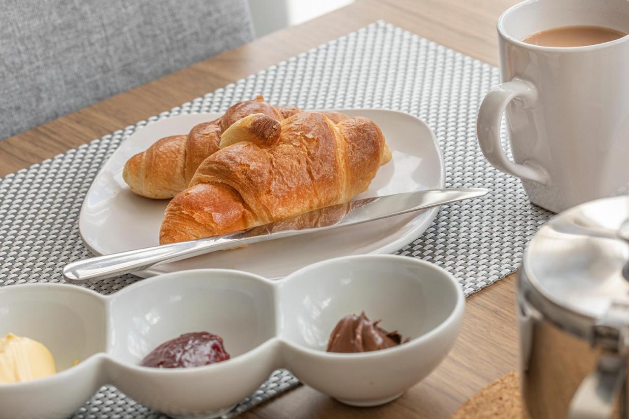 The Sleep-Inn Hare B&B 헌베이 외부 사진